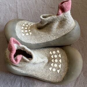 Cozy Gray and Red/Marune Baby Sock Shoes